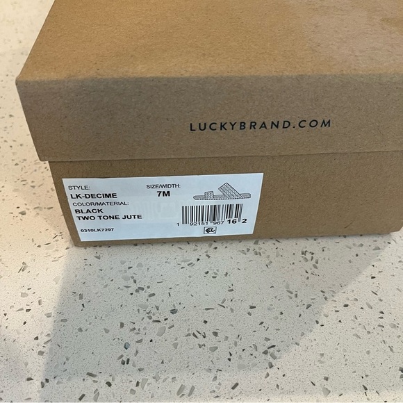 NIB Lucky Brand Size 7 Black Decime Slide Sandals Two Tone Braiding Flat - Picture 6 of 6